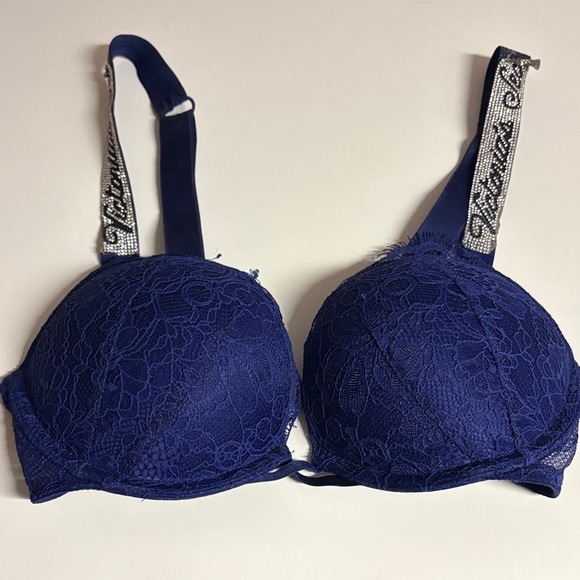 Victoria's Secret Other - Victoria secret lace bombshell shine strap push up bra